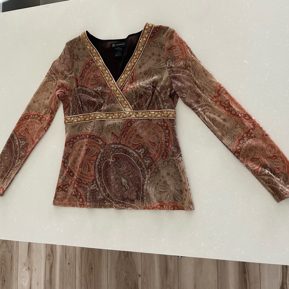 Vintage INC Sequence and Beads Paisley Long Sleeve Top